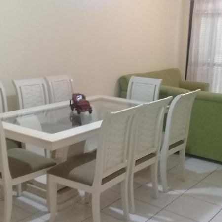 Apartamento De 2 Domitorios E 1 Garagem No Centro De Bombinhas 50 Metros Da Praia Na Avenida Principal Proximo Ao Shopping Punta Blu Exterior photo