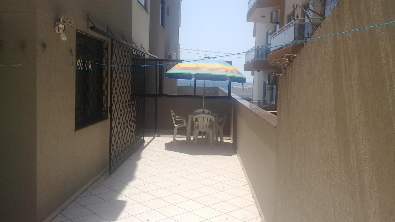 Apartamento De 2 Domitorios E 1 Garagem No Centro De Bombinhas 50 Metros Da Praia Na Avenida Principal Proximo Ao Shopping Punta Blu Exterior photo